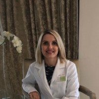 Dr Michelle Blom
