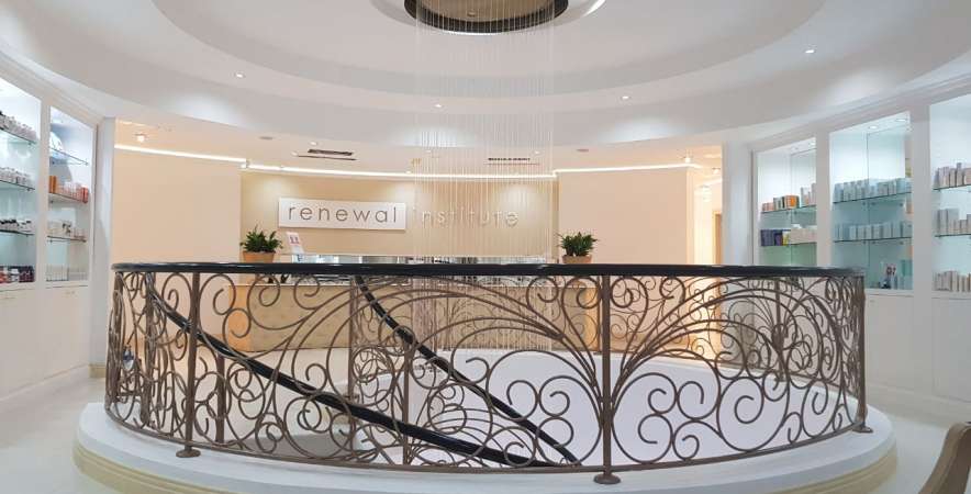 Renewal Institute Morningside Product Display Branch Image